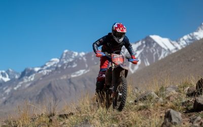 Nico Pucci pinto color oro el Aconcagua Enduro Challenge por tercera vez